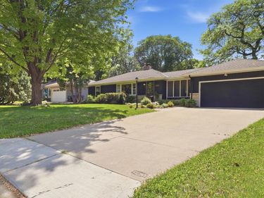 6340 Tingdale Avenue, Edina, MN 55439