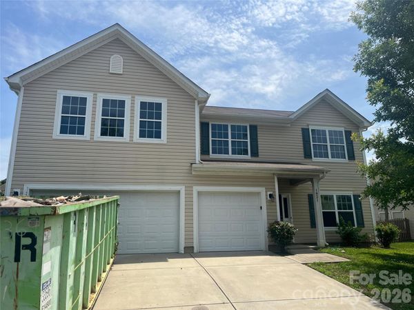 1821 Swan Drive , Charlotte, NC 28216