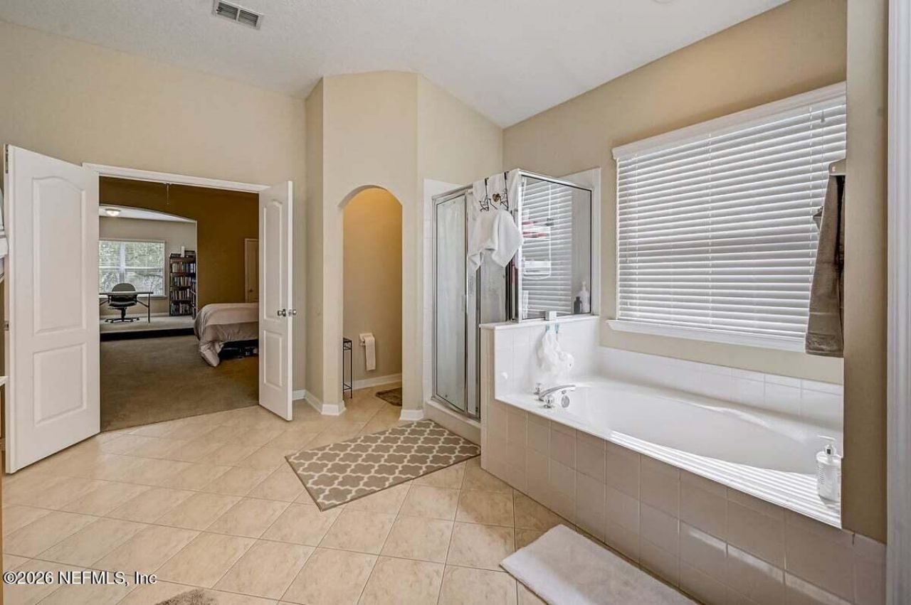 11703 Magnolia Falls Drive, Jacksonville, FL 32258 Photo