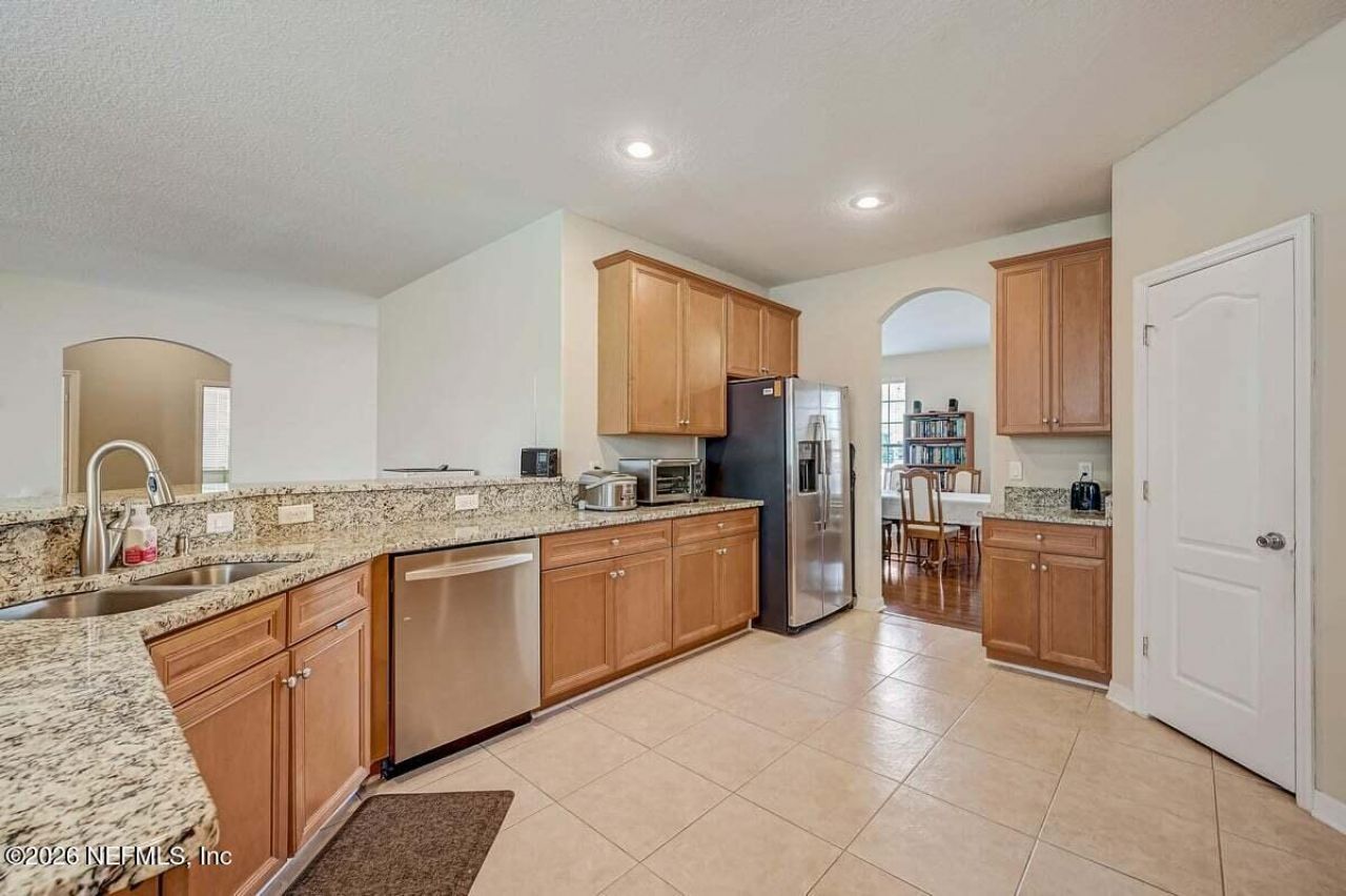 11703 Magnolia Falls Drive, Jacksonville, FL 32258 Photo