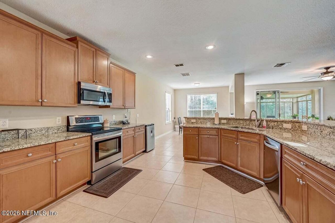 11703 Magnolia Falls Drive, Jacksonville, FL 32258 Photo