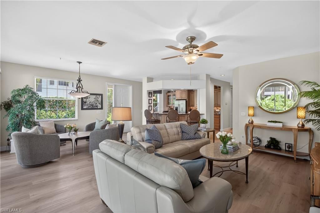 5035 Yacht Harbor Dr, Unit 103, Naples, FL 34112 Photo