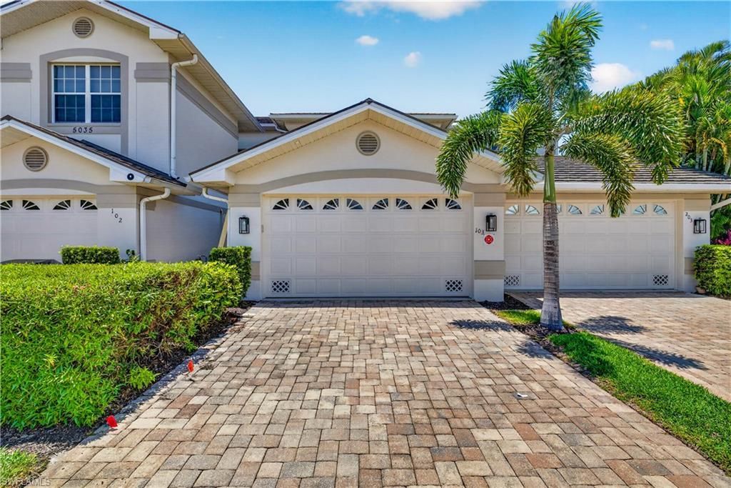 5035 Yacht Harbor Dr, Unit 103, Naples, FL 34112 Photo
