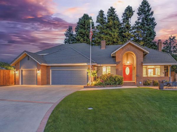 9411 Leal Ct, Elk Grove, CA 95758