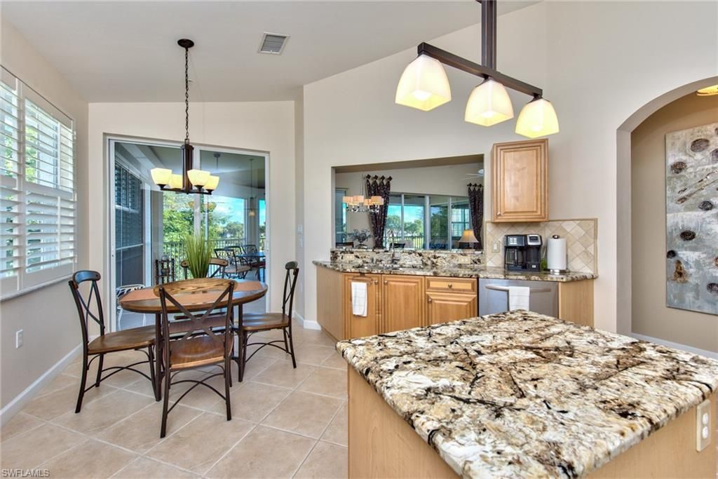 3296 Twilight Ln, Unit 6202, Naples, FL 34109 Photo