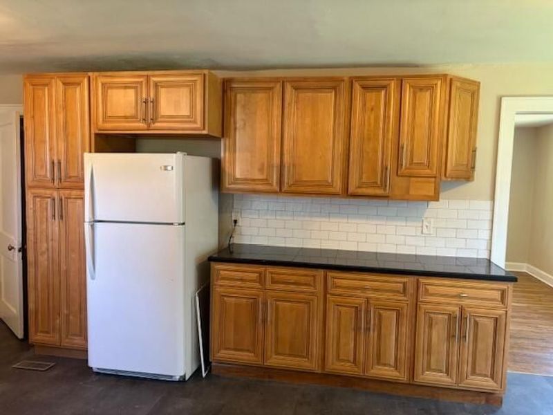 2140 Dartmouth Avenue, Columbus, OH 43219 Photo 3