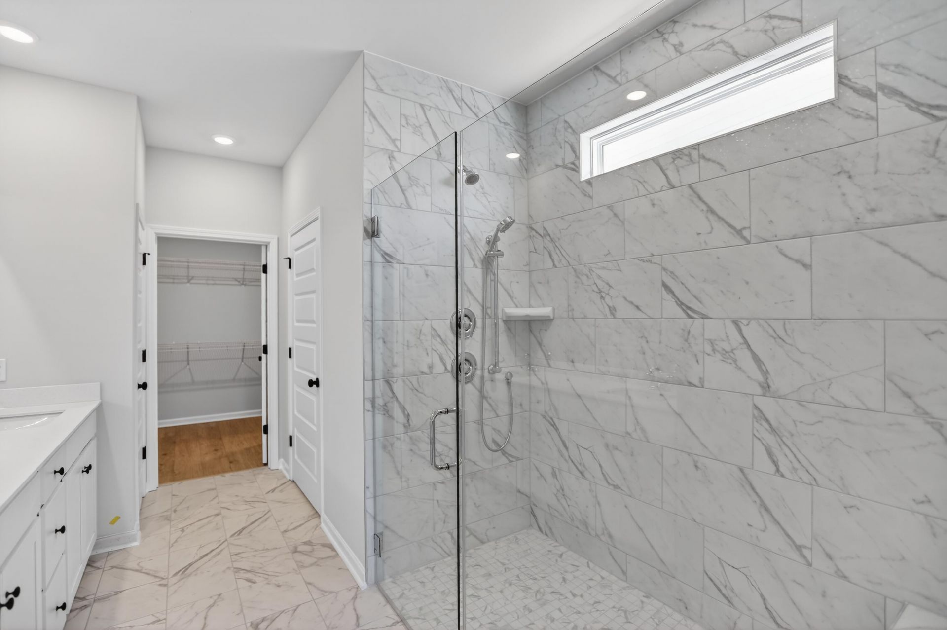 144 Ireland Drive Photo 10