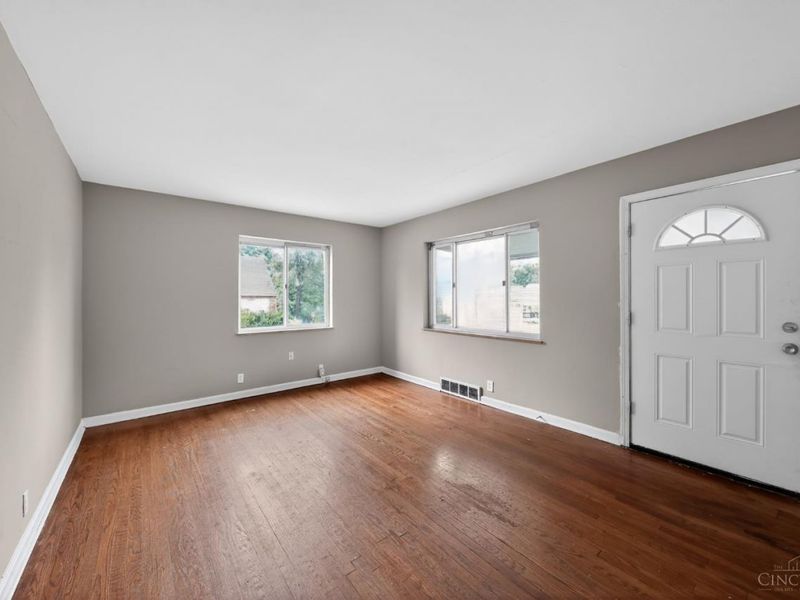 1600 Western Hills, Cincinnati, OH 45238 Photo 4