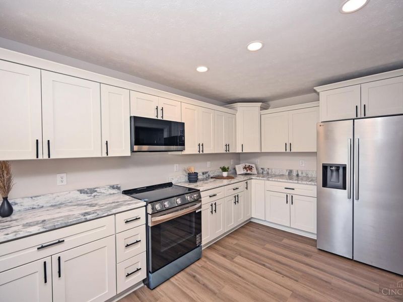 823 Autumn Court, Trenton, OH 45067 Photo 19