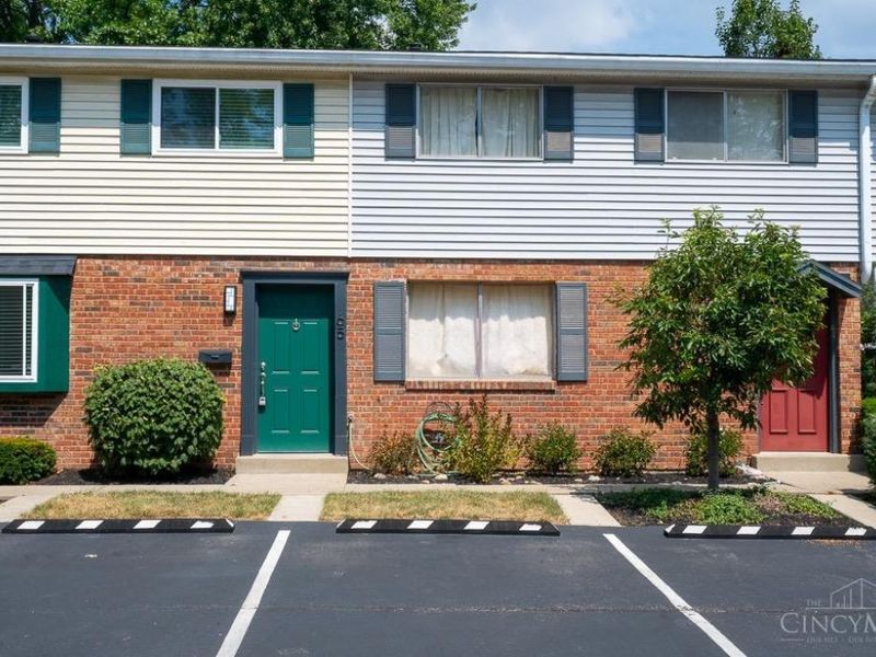 7752 Montgomery Rd, Sycamore Township, OH 45236 Photo 1