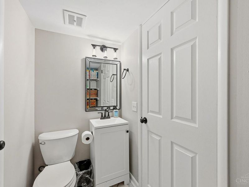 7752 Montgomery Rd, Sycamore Township, OH 45236 Photo 16