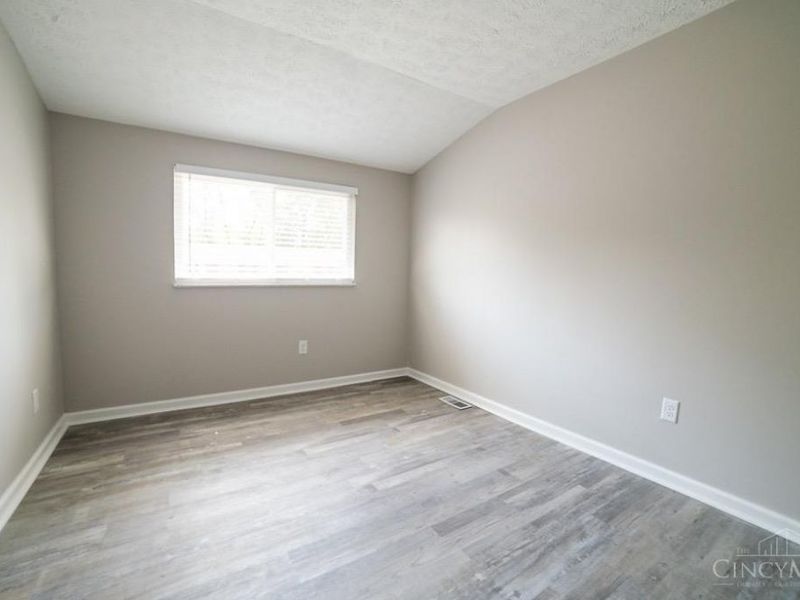 7752 Montgomery Rd, Sycamore Township, OH 45236 Photo 22