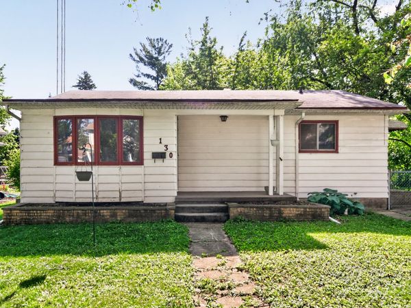 130 S Stott Street , Genoa, IL 60135