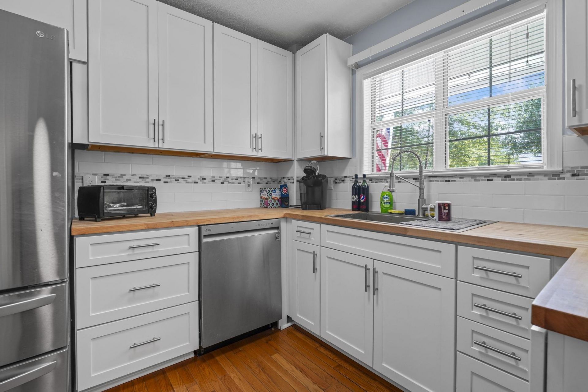1021 Shem Creek Circle  Photo 14