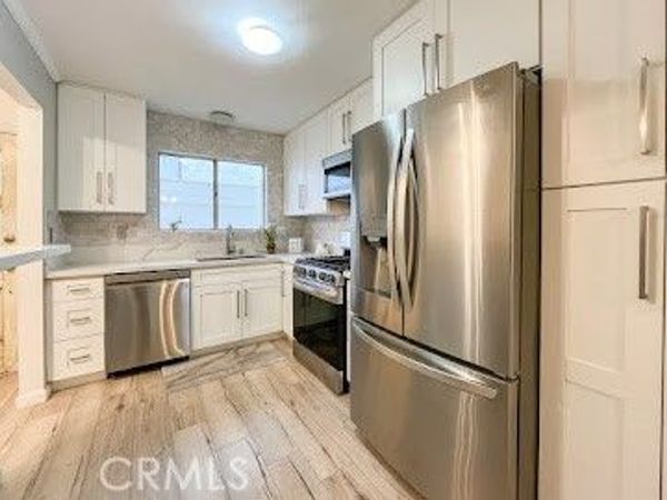 707 E Tujunga Avenue, Unit B, Burbank, CA 91501