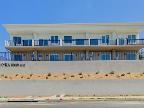 5432 Churchward, San Diego, CA 92114