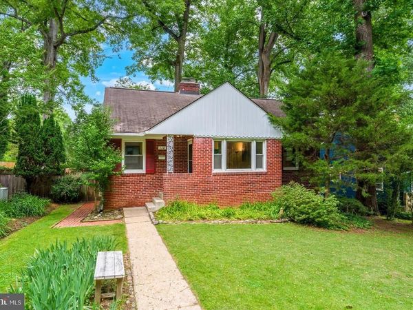 110 LYNNMOOR DRIVE , SILVER SPRING, MD 20901