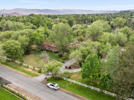 1400 Meadowview Lane, Reno, NV 89509 Photo