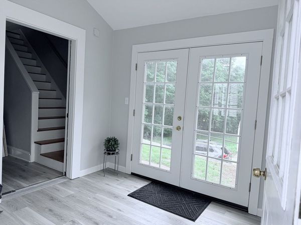 56 South Main St, Unit 1, Uxbridge, MA 01569