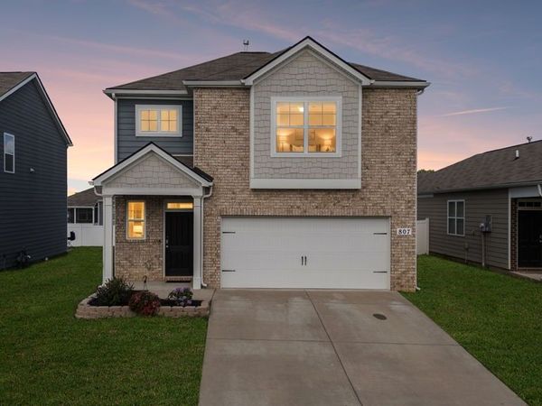 807 Long Leaf Rd , Lebanon, TN 37087