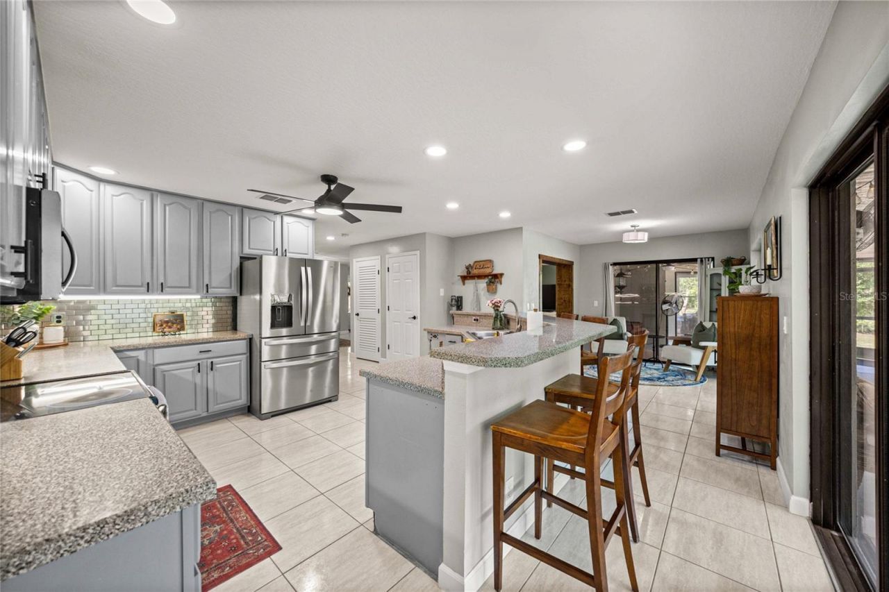 2301 E Mary Lue Street, Inverness, FL 34453 Photo