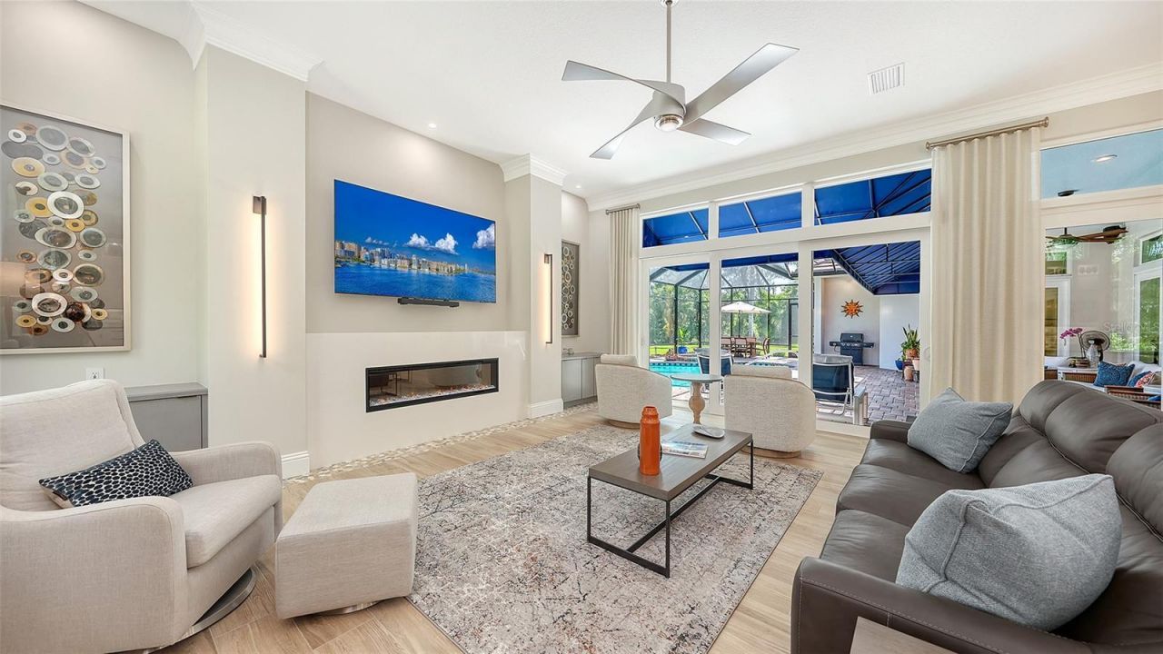 10010 Clubhouse Drive, Lakewood Ranch, FL 34202 Photo