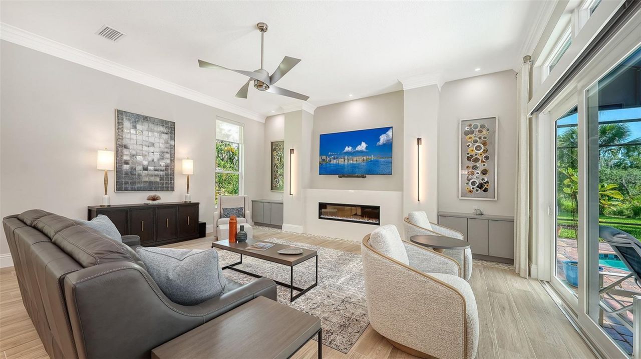 10010 Clubhouse Drive, Lakewood Ranch, FL 34202 Photo