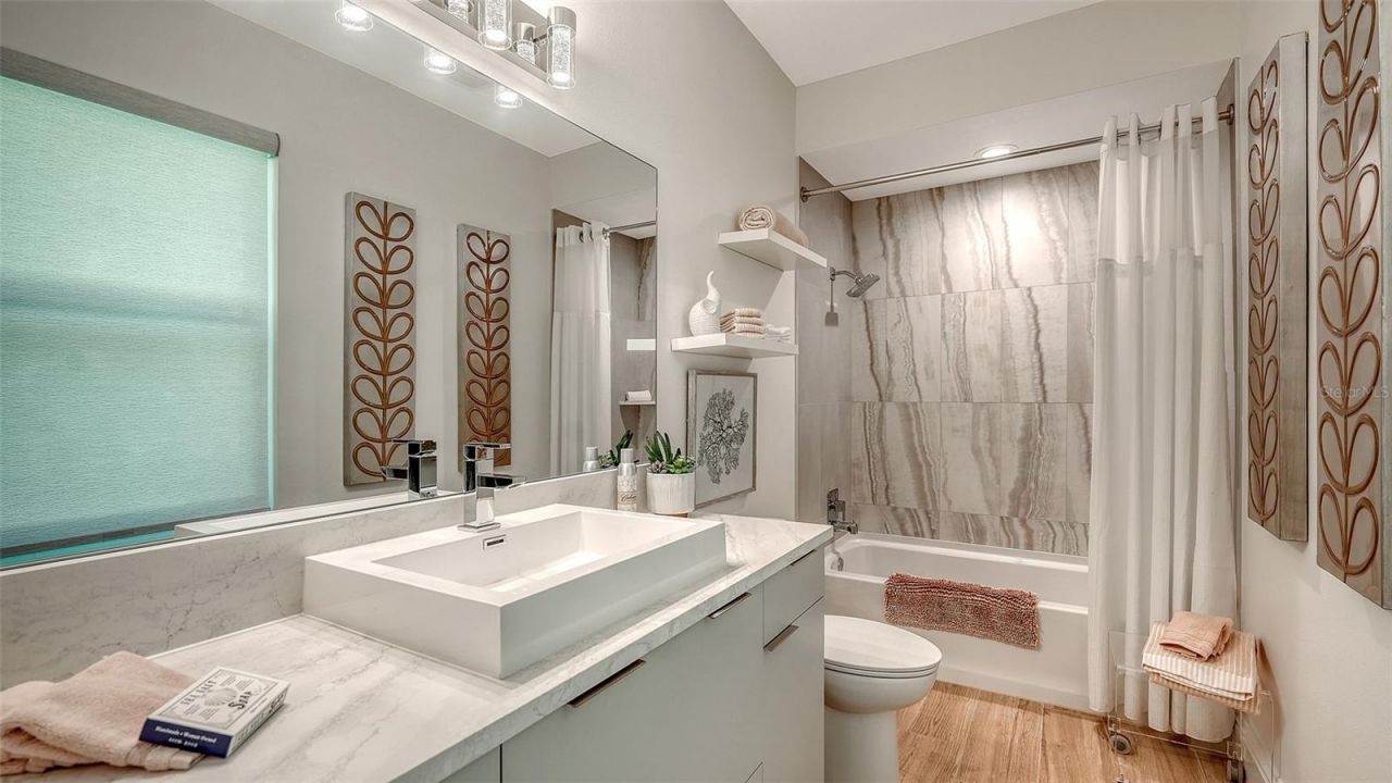 10010 Clubhouse Drive, Lakewood Ranch, FL 34202 Photo