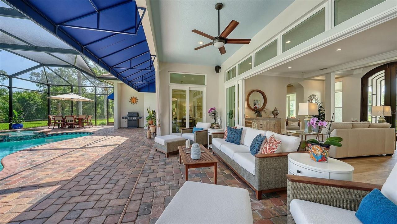 10010 Clubhouse Drive, Lakewood Ranch, FL 34202 Photo