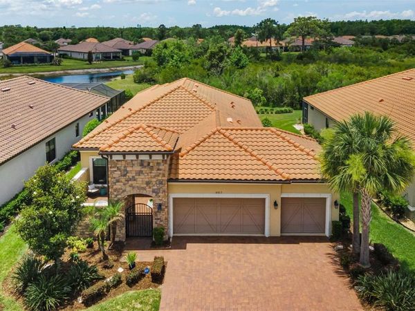 8707 SORANO VILLA DRIVE, TAMPA, FL 33647