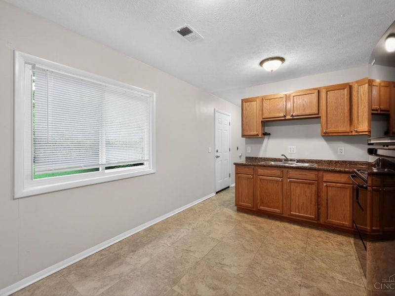 1315 Meredith Drive, Springfield Twp., OH 45231 Photo 18