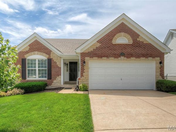 715 River Glen Drive , O'Fallon, MO 63368