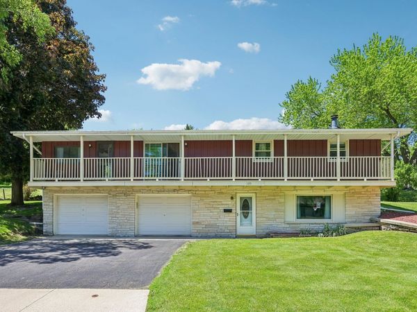 135 Riverview Heights, Mayville, WI 53050