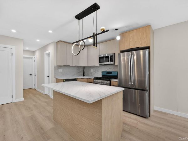 17913 134th Avenue , Springfield Gardens, NY 11434