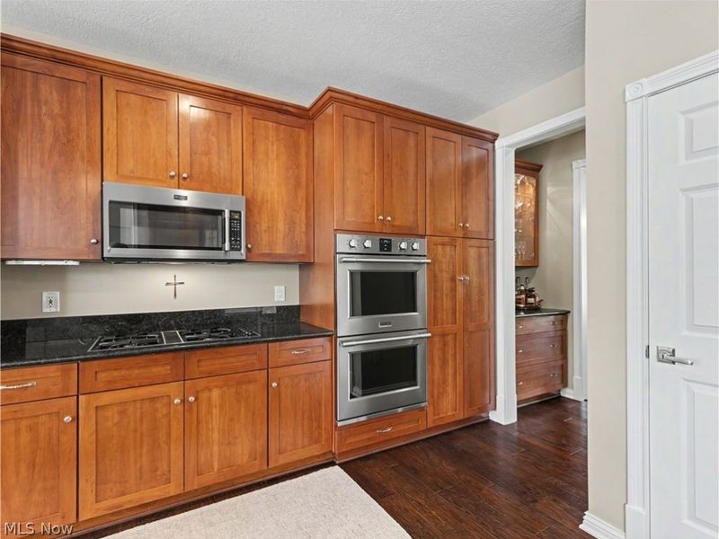 1246 Homestead Creek Drive , Broadview Heights, OH 44147 Photo 13