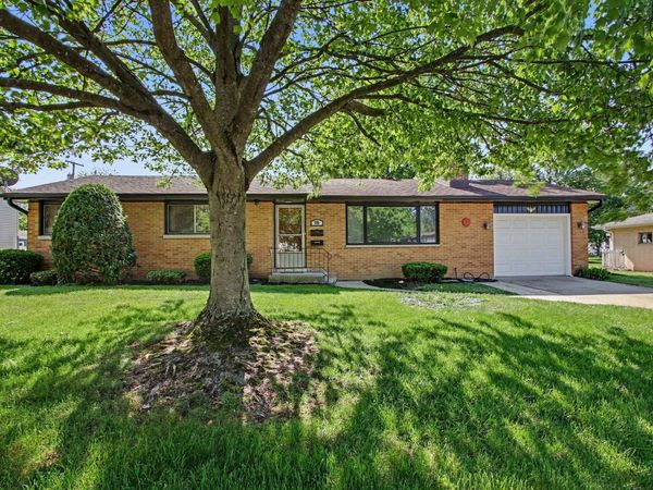725 S East Street, Crown Point, IN 46307