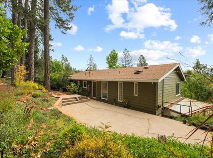 13748 Marin Pl, Grass Valley, CA 95949 Photo
