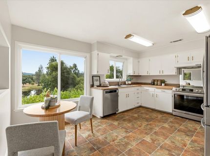 13748 Marin Pl, Grass Valley, CA 95949 Photo