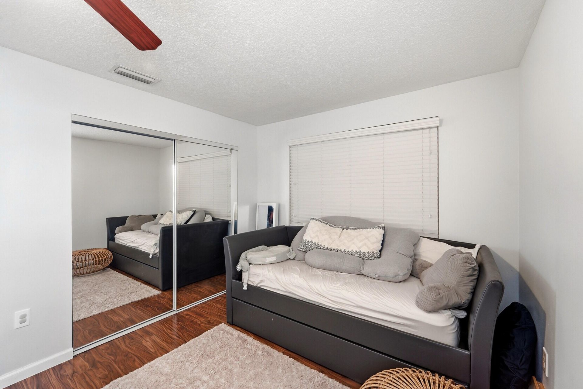 3275 NW 122nd Avenue, Sunrise, FL 33323 Photo