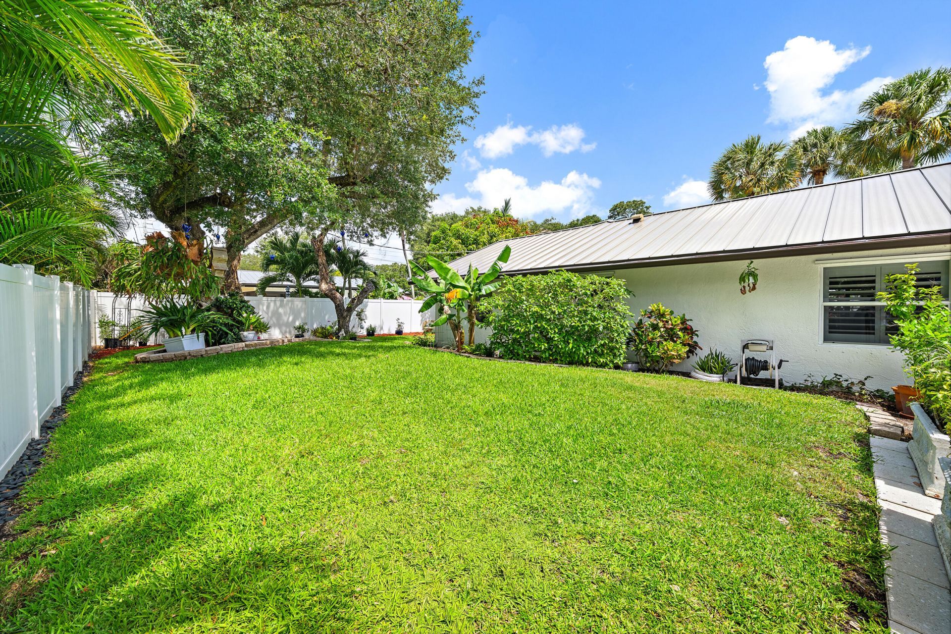 2442 Snug Harbor Drive, Palm Beach Gardens, FL 33410 Photo