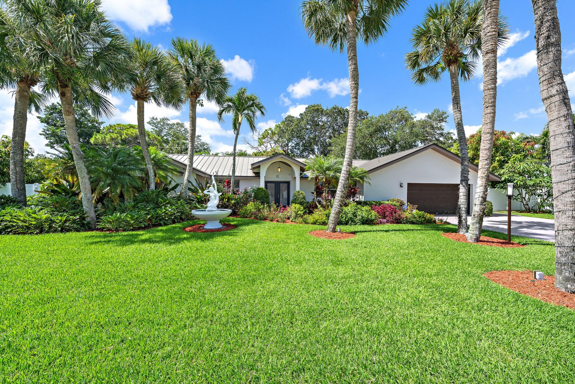 2442 Snug Harbor Drive, Palm Beach Gardens, FL 33410 Photo