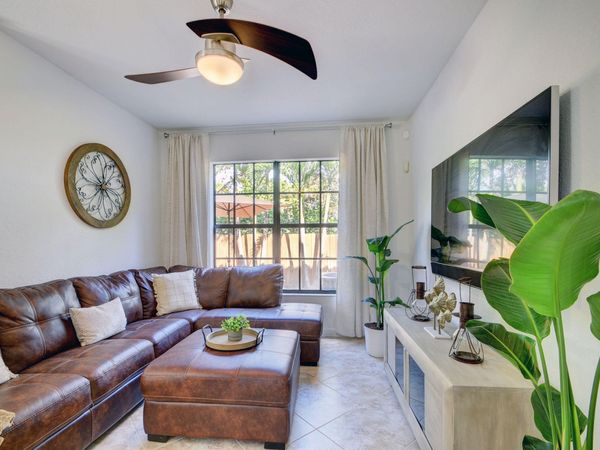10342 Wellington Parc Drive, Wellington, FL 33449