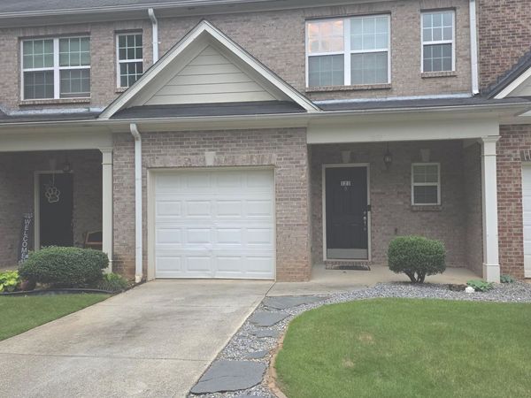 121 Stonebridge Crossing, Newnan, GA 30265