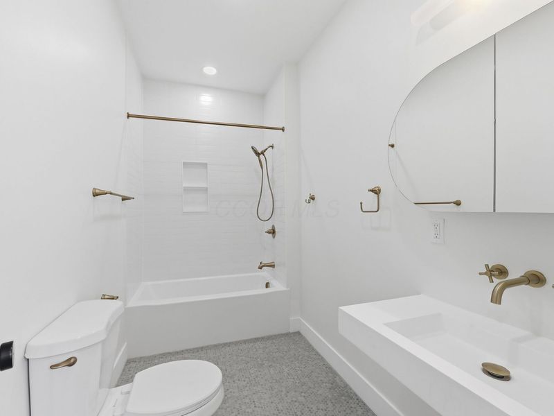 830 Oak Street , Unit 830, Columbus, OH 43205 Photo 18
