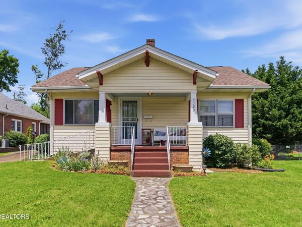3320 Monmouth St , Knoxville, TN 37917