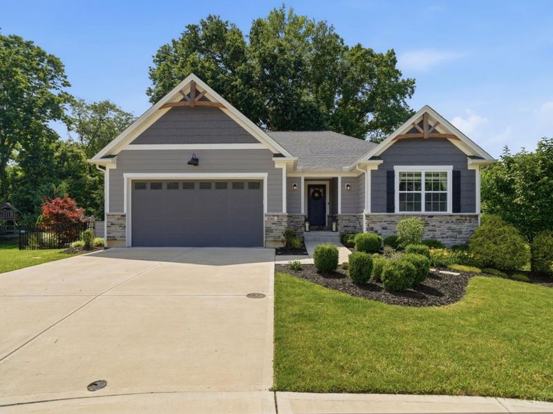 6703 Daniels Walk, Cincinnati, OH 45233 Photo 1