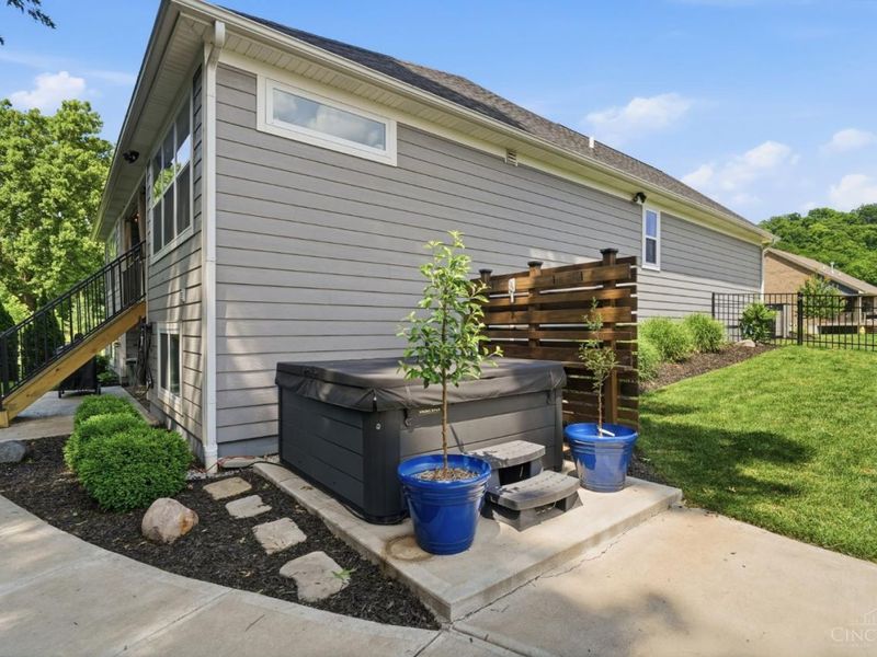 6703 Daniels Walk, Cincinnati, OH 45233 Photo 35