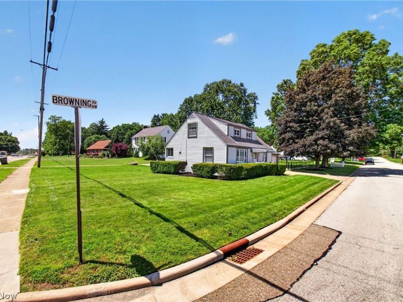 1201 Portage Street NW, North Canton, OH 44720 Photo 2