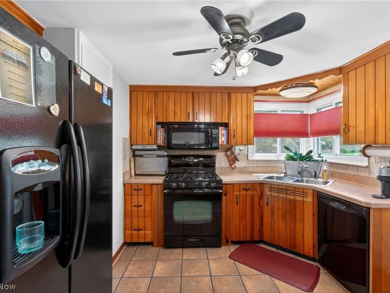 1201 Portage Street NW, North Canton, OH 44720 Photo 8