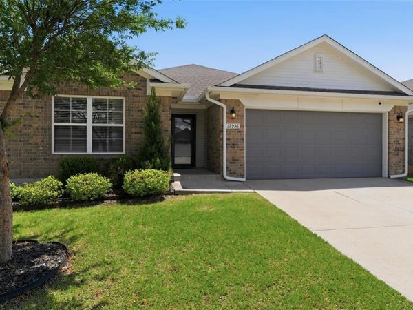 12936 NW 4th Terrace, Yukon, OK 73099